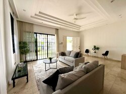 Lornie Gardens (D11), Semi-Detached #457363061